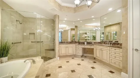 1300 Benjamin Franklin Drive Sarasota FL 34236