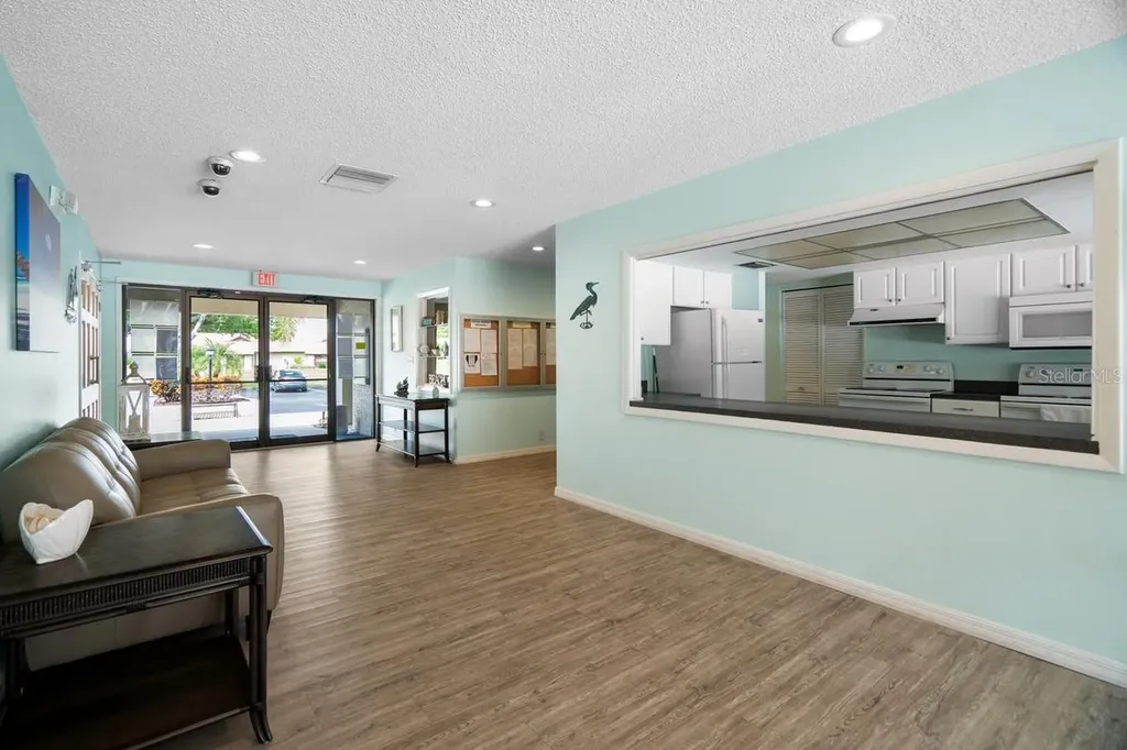 2538 Oakleaf Lane Clearwater FL 33763