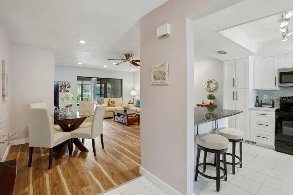 2538 Oakleaf Lane Clearwater FL 33763