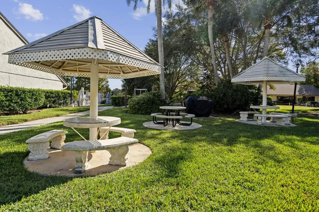 2538 Oakleaf Lane Clearwater FL 33763