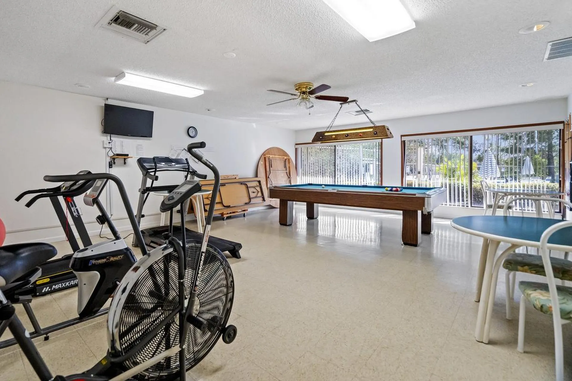 2538 Oakleaf Lane Clearwater FL 33763