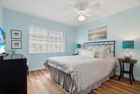 2538 Oakleaf Lane Clearwater FL 33763