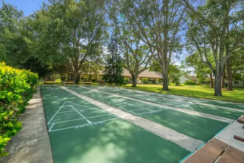 2538 Oakleaf Lane Clearwater FL 33763