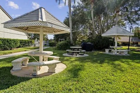 2538 Oakleaf Lane Clearwater FL 33763