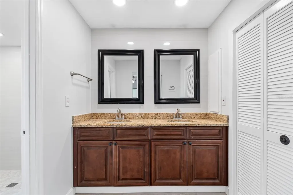 3601 Fairway Forest Circle Palm Harbor FL 34685