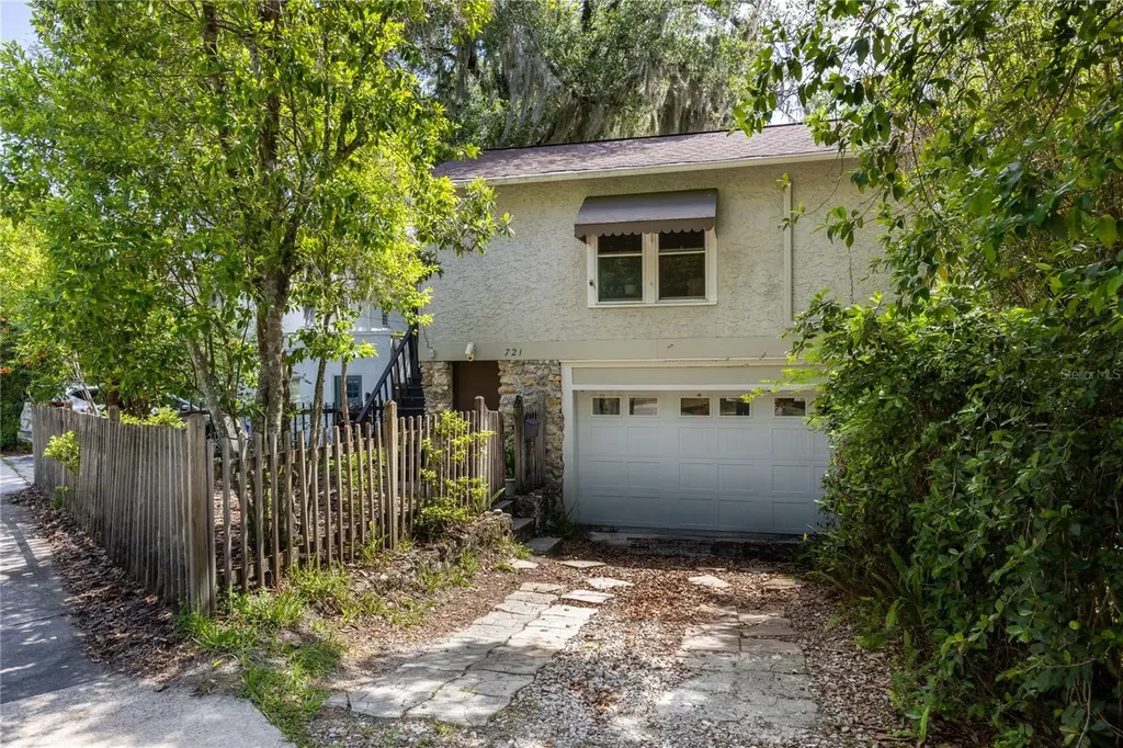 720 NE Blvd. Boulevard Gainesville FL 32601
