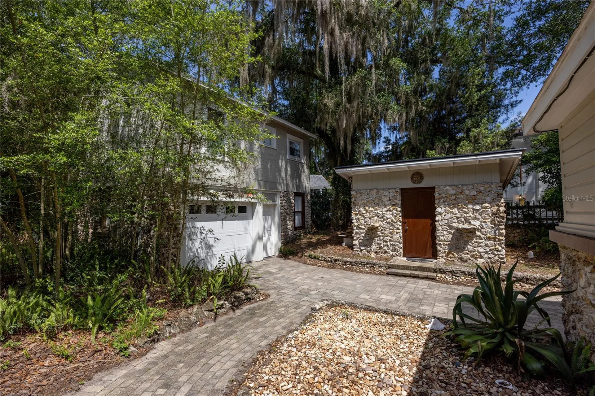 720 NE Boulevard Gainesville FL 32601