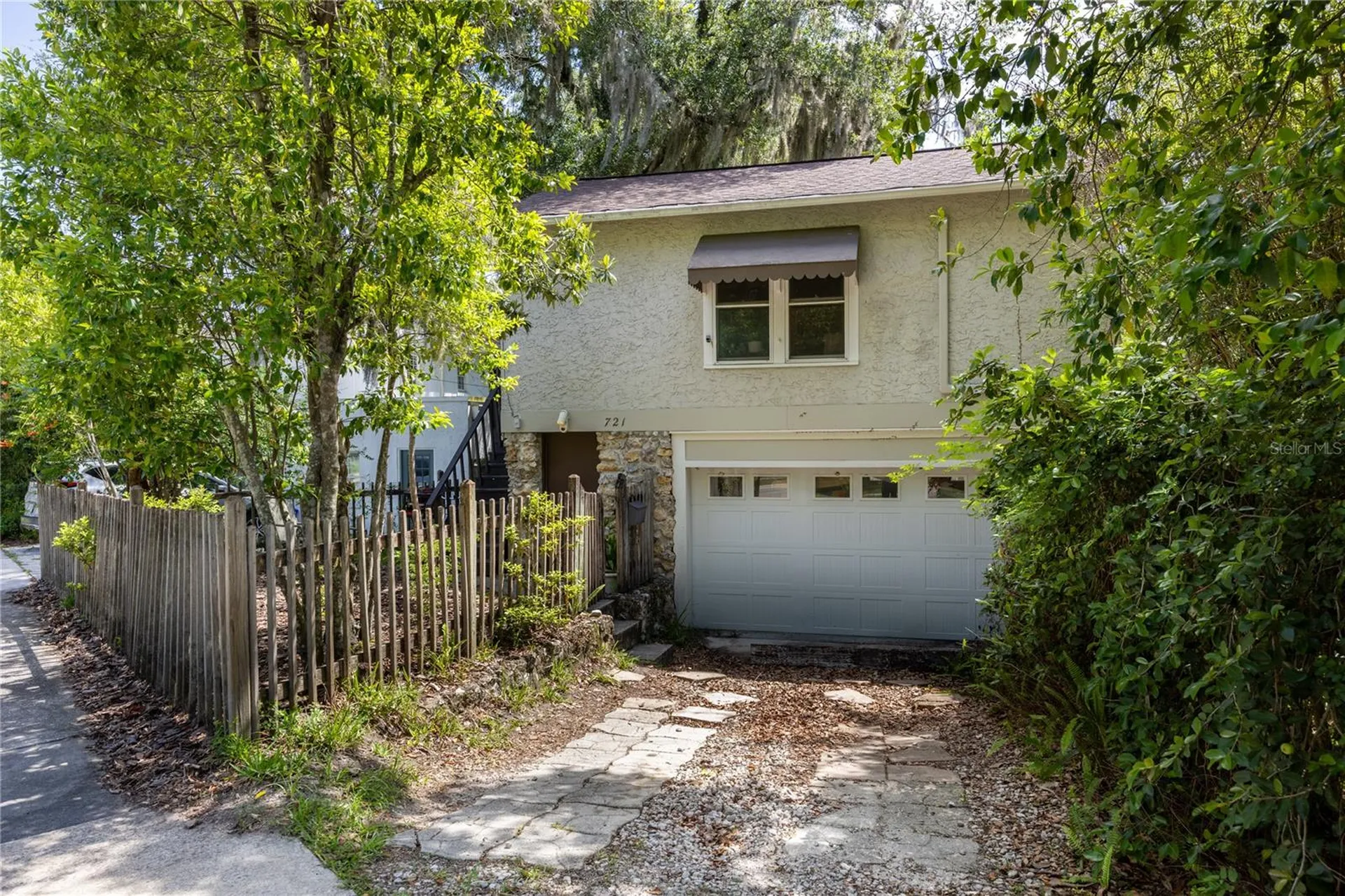720 NE Boulevard Gainesville FL 32601