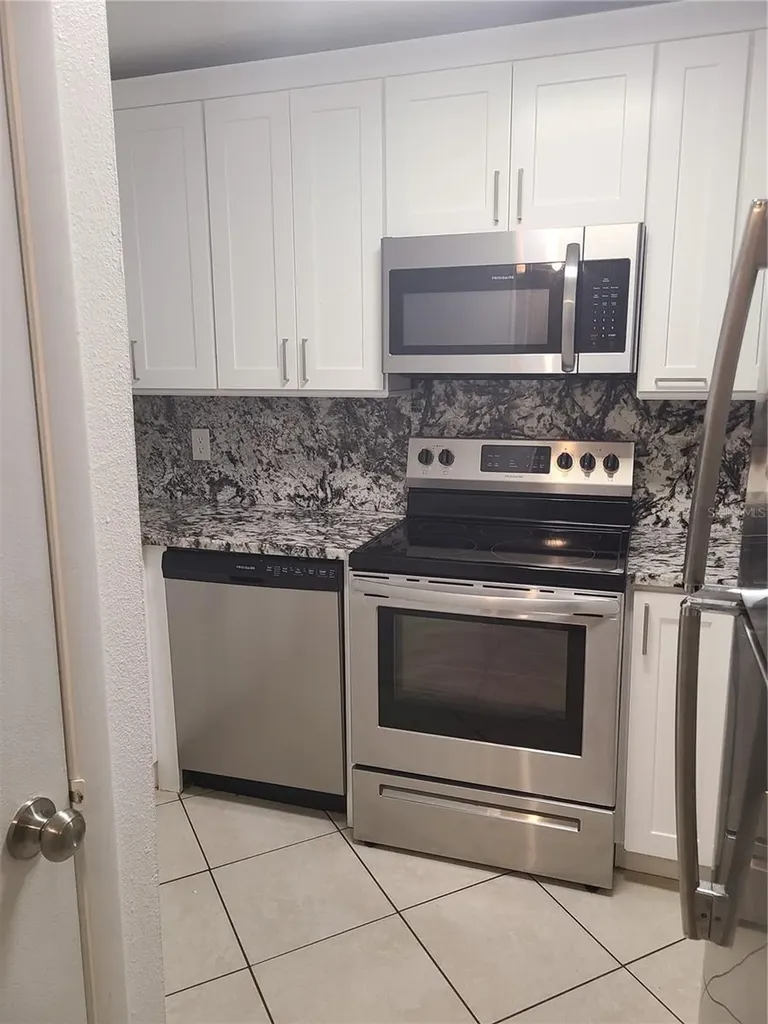 2763 Woodgate Lane Sarasota FL 34231