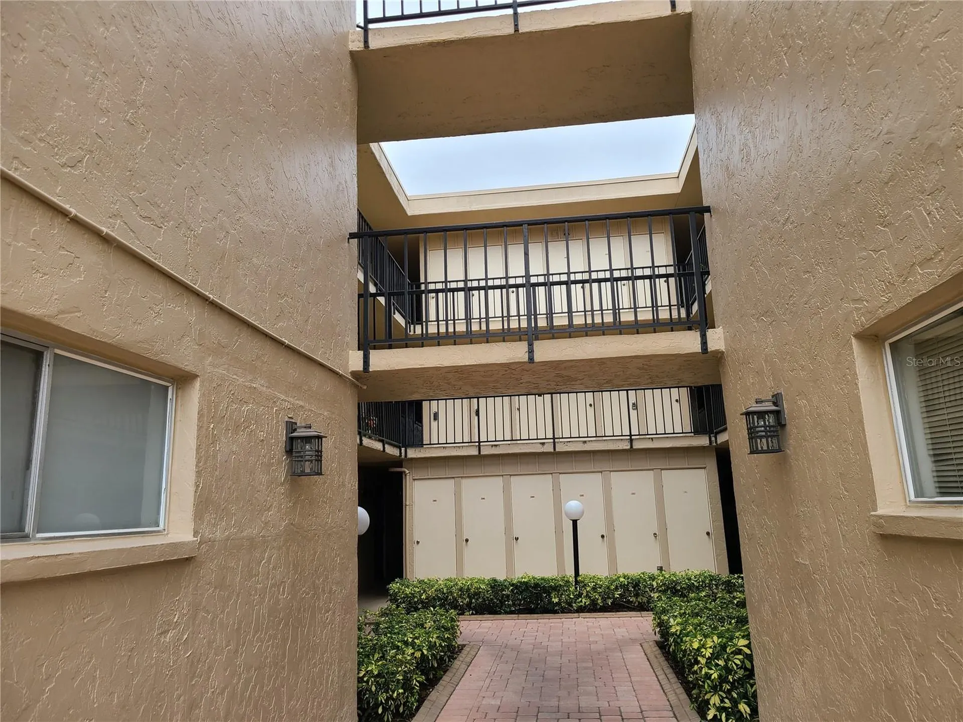 2763 Woodgate Lane Sarasota FL 34231