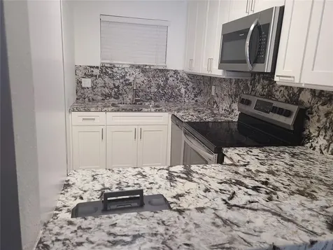 2763 Woodgate Lane Sarasota FL 34231