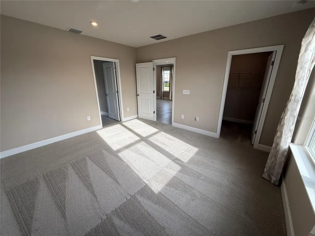 10013 Daybreak Glen Parrish FL 34219