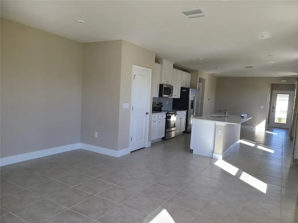 10013 Daybreak Glen Parrish FL 34219