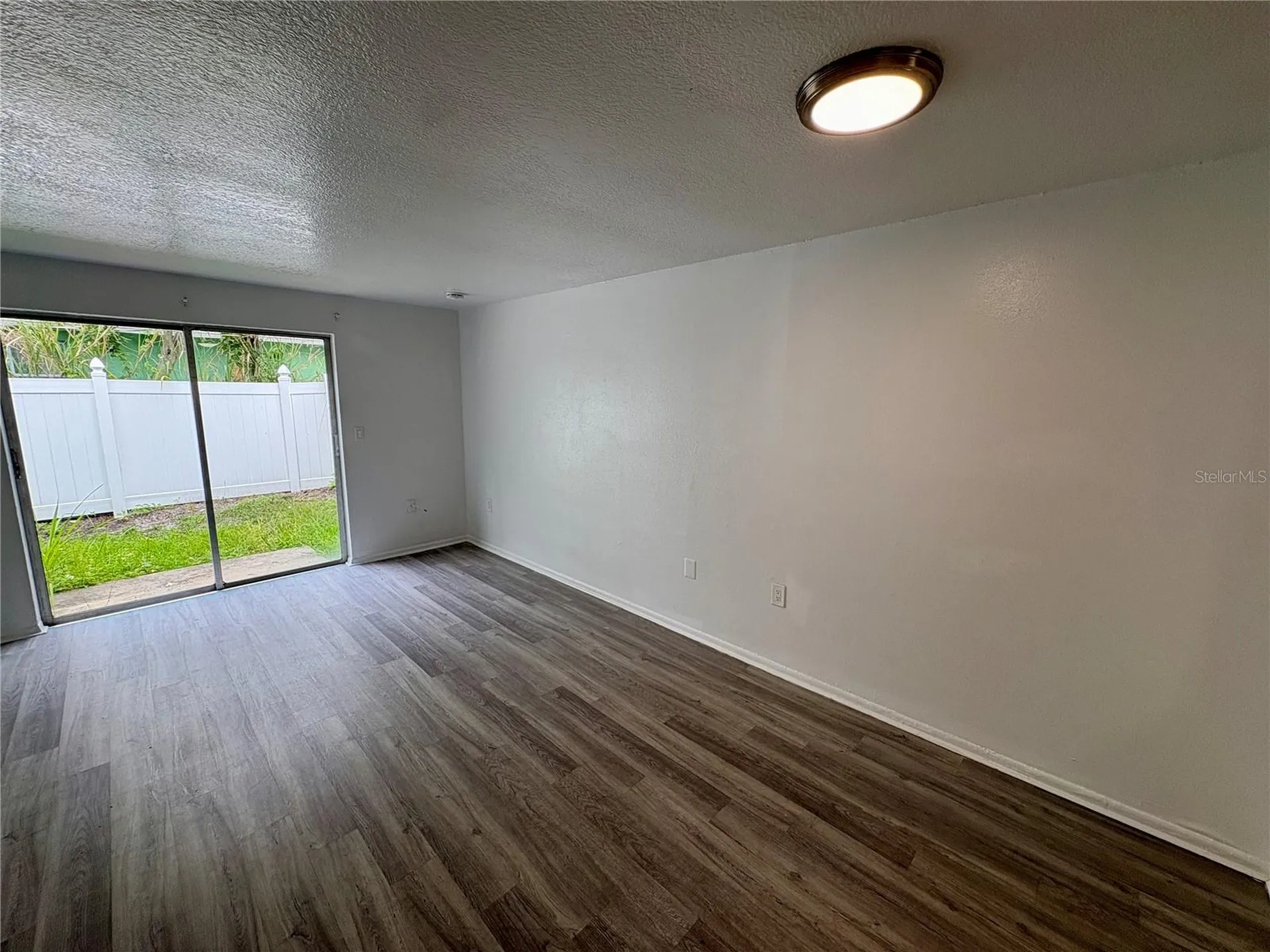 408 57th Avenue Drive E Bradenton FL 34203