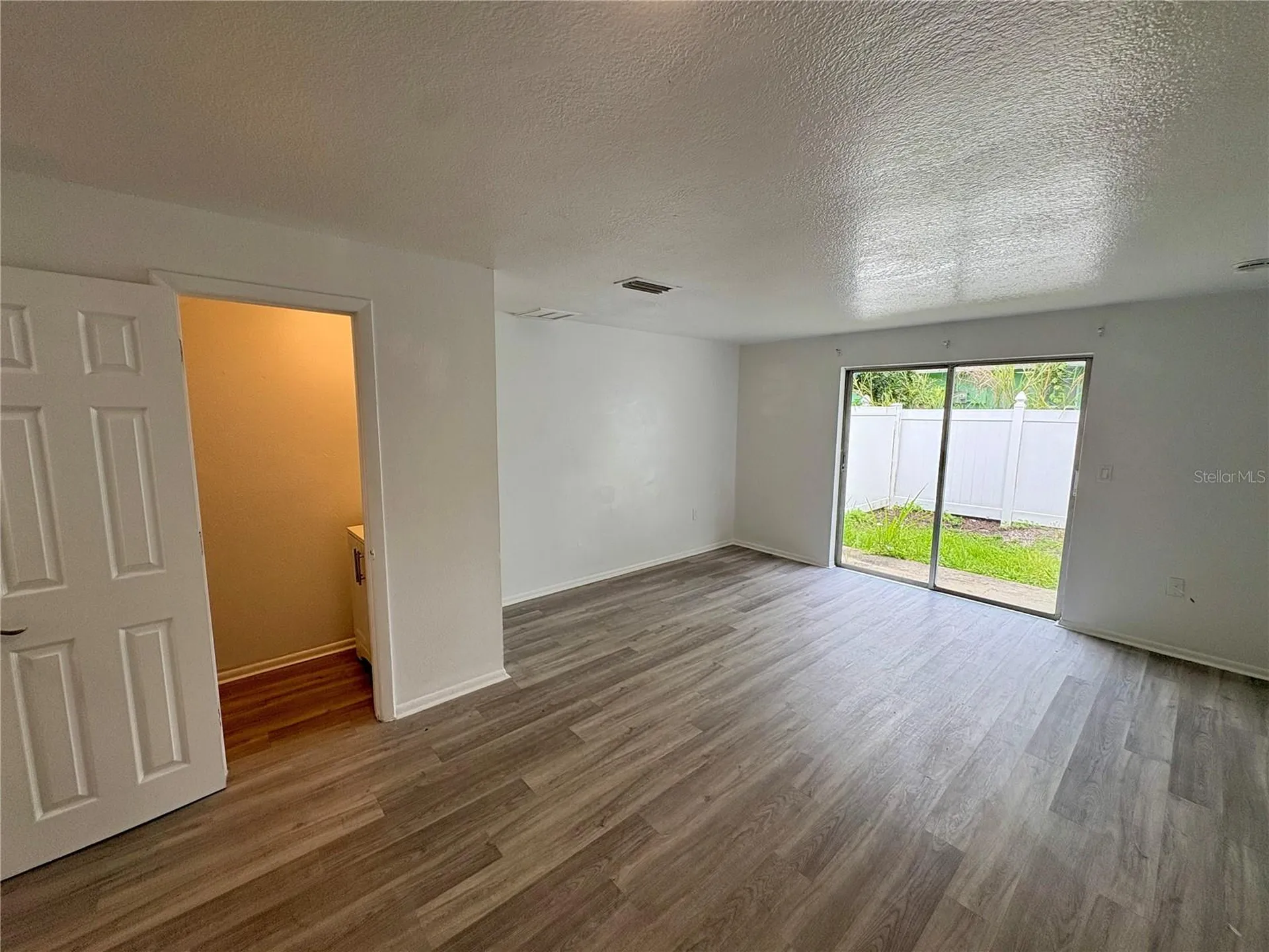 408 57th Avenue Drive E Bradenton FL 34203