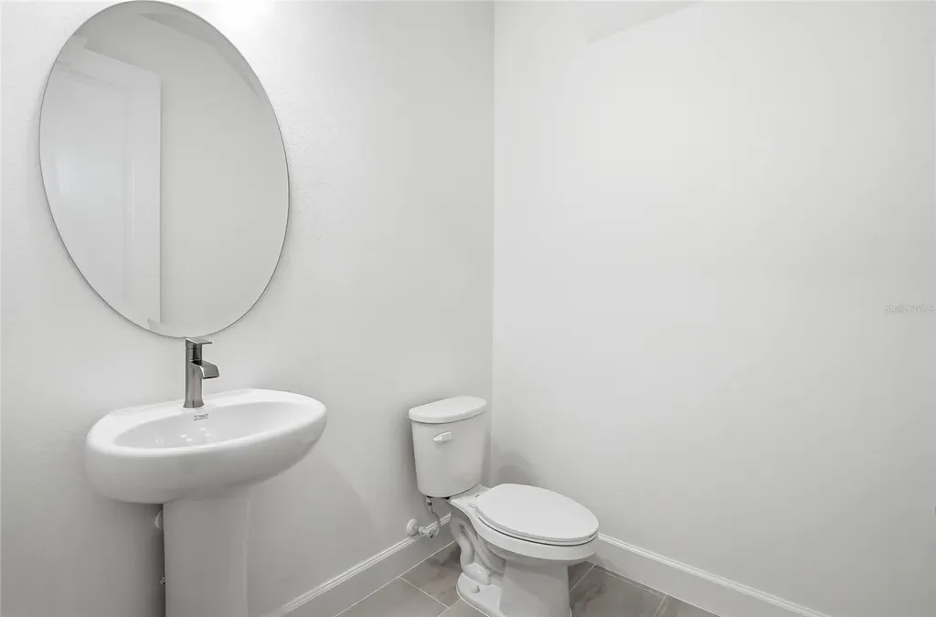 2033 Amelia Bay Place Valrico FL 33596