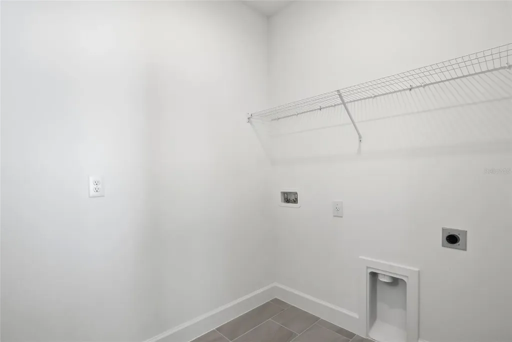 2033 Amelia Bay Place Valrico FL 33596