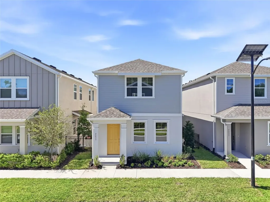 2033 Amelia Bay Place Valrico FL 33596