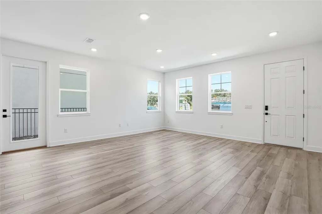 2033 Amelia Bay Place Valrico FL 33596