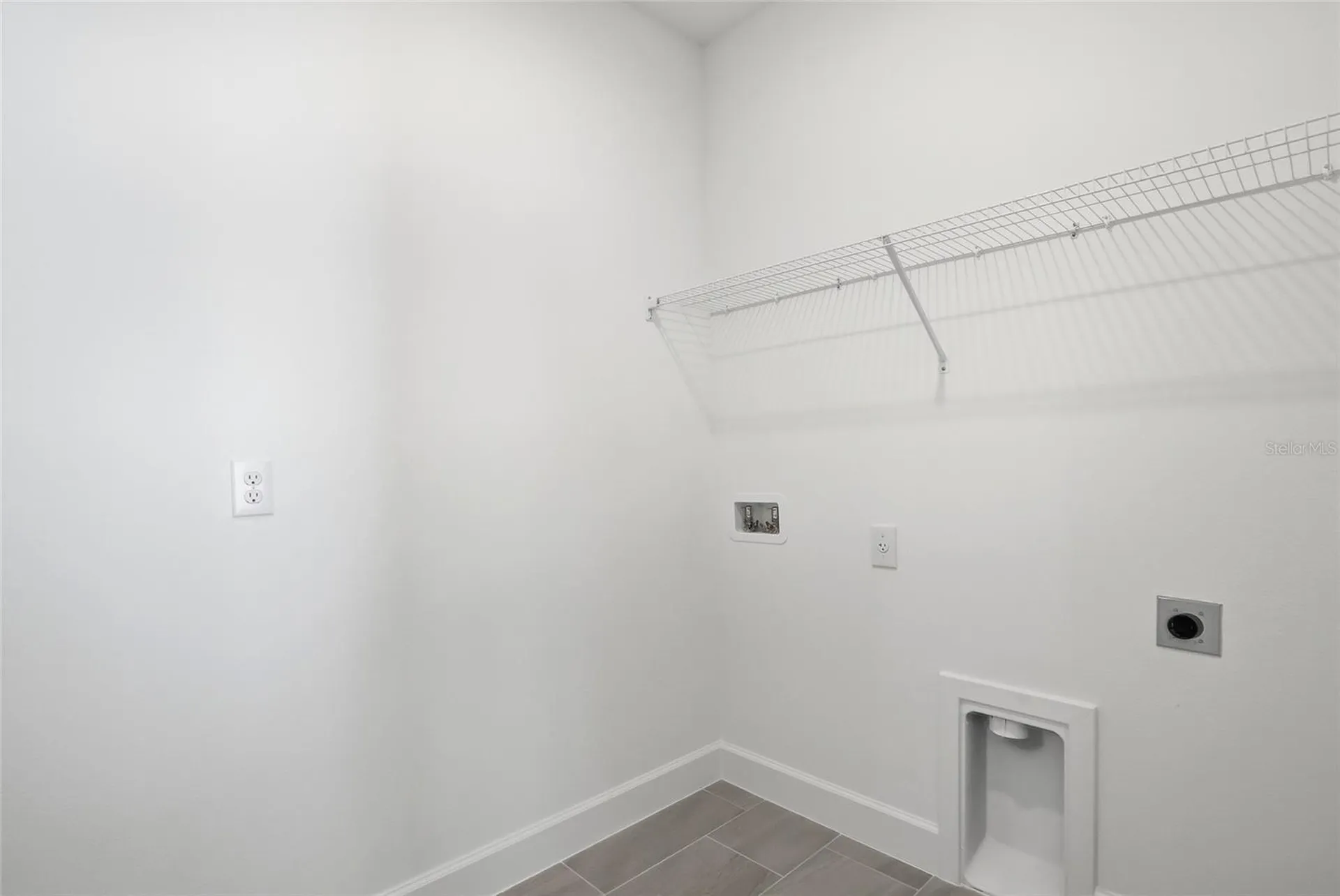 2033 Amelia Bay Place Valrico FL 33596