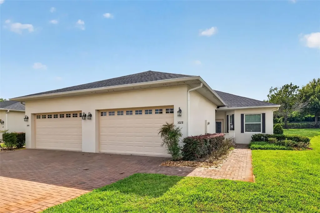 1028 Green Gate Boulevard Groveland FL 34736