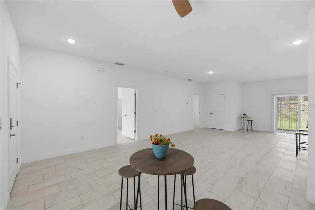 1985 W Corrine Street Dunnellon FL 34434
