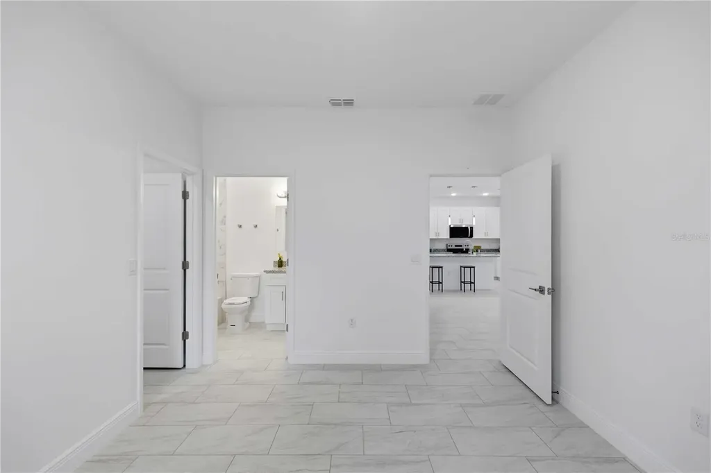 1985 W Corrine Street Dunnellon FL 34434