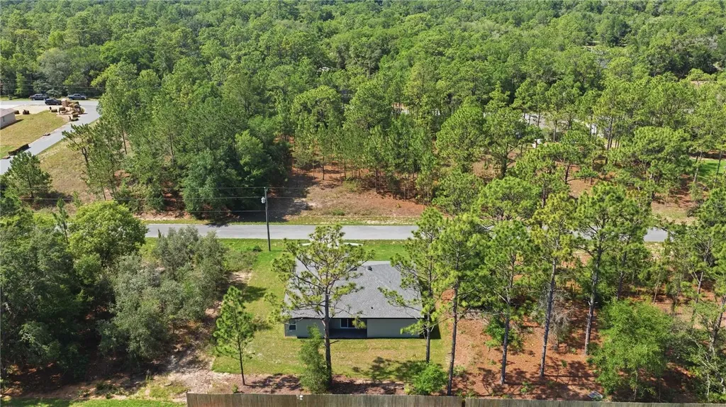 1985 W Corrine Street Dunnellon FL 34434