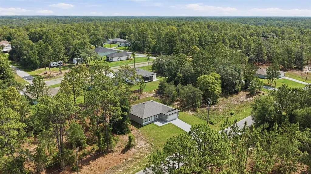 1985 W Corrine Street Dunnellon FL 34434