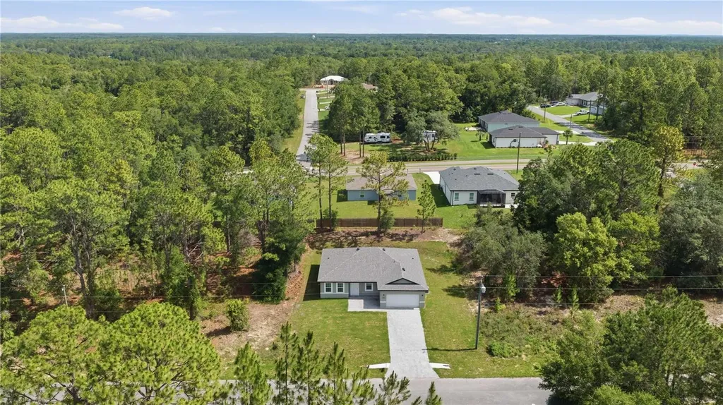 1985 W Corrine Street Dunnellon FL 34434