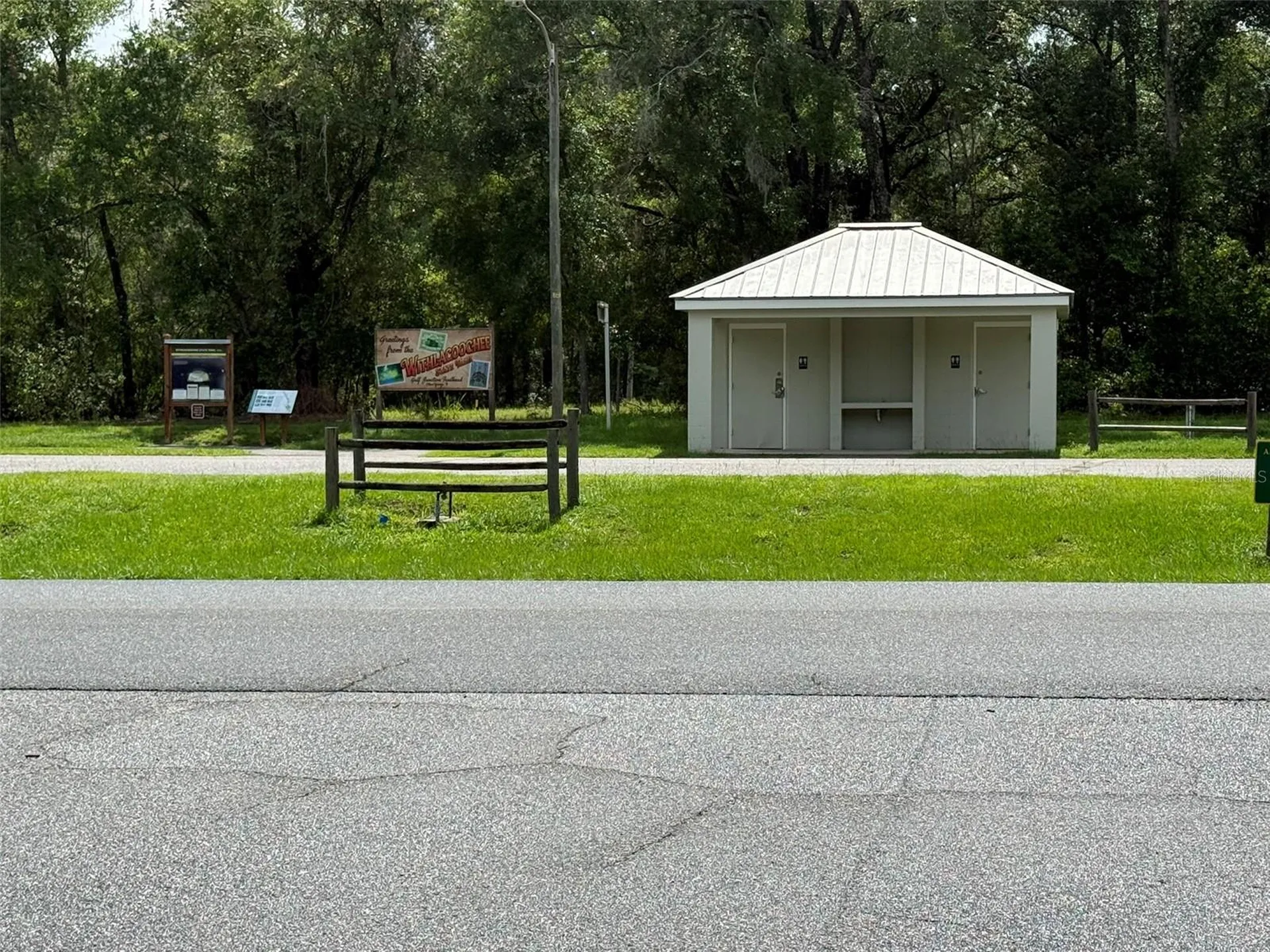 1985 W Corrine Street Dunnellon FL 34434