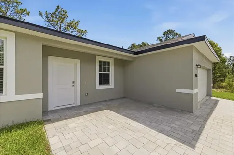 1985 W Corrine Street Dunnellon FL 34434
