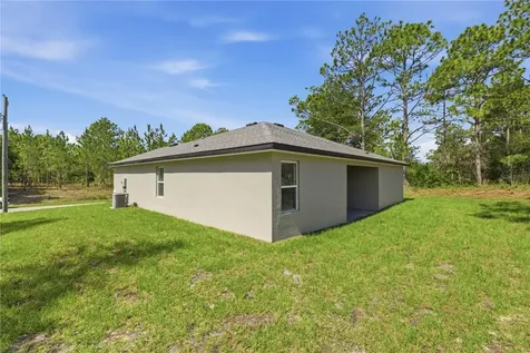 1985 W Corrine Street Dunnellon FL 34434