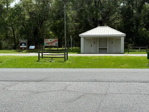 1985 W Corrine Street Dunnellon FL 34434
