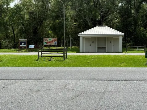 1985 W Corrine Street Dunnellon FL 34434