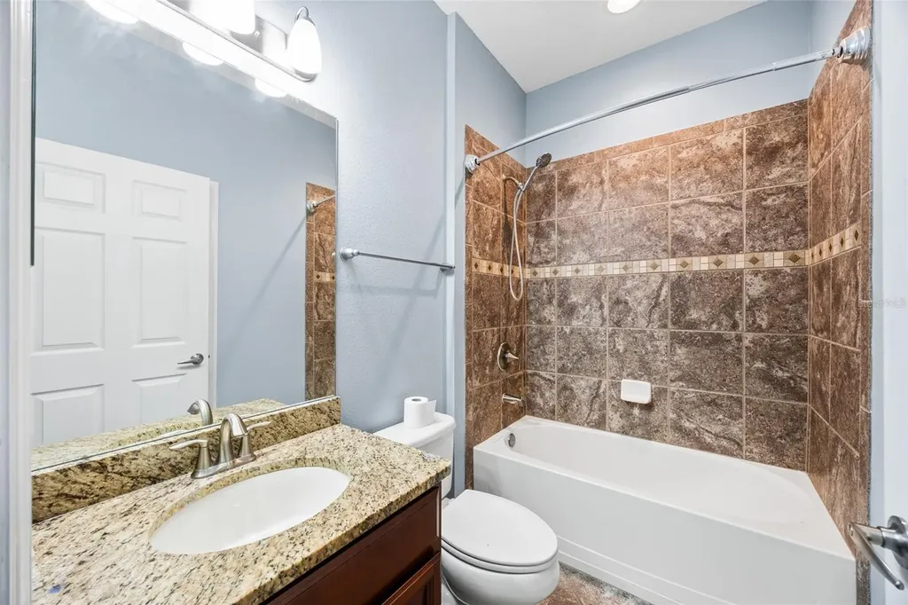 3851 Pacente Loop Wesley Chapel FL 33543
