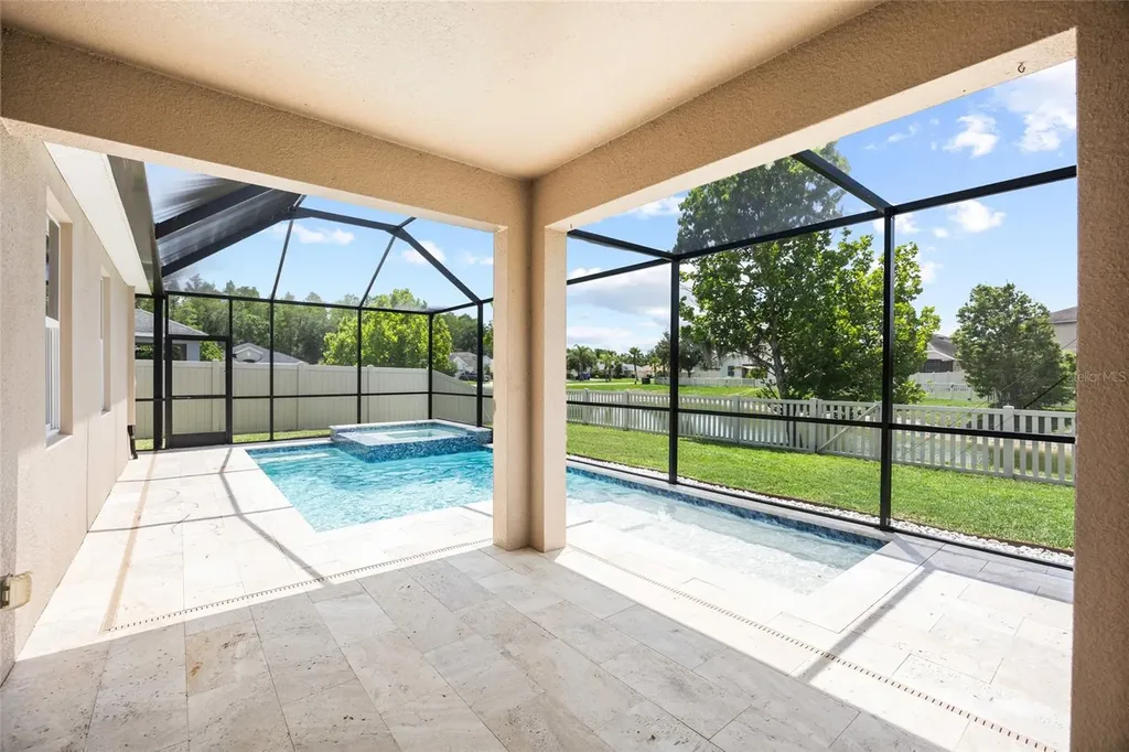 3851 Pacente Loop Wesley Chapel FL 33543