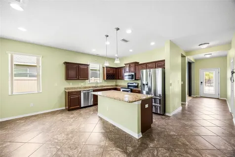 3851 Pacente Loop Wesley Chapel FL 33543