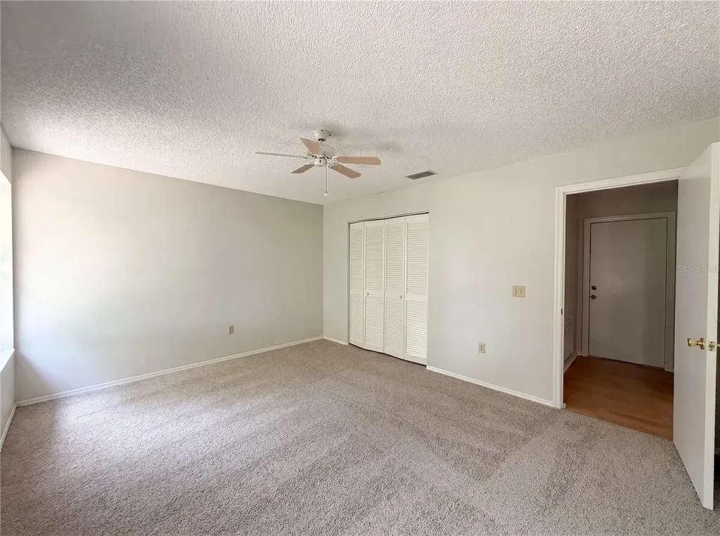 12620 Bay Hill Drive Grand Island FL 32735