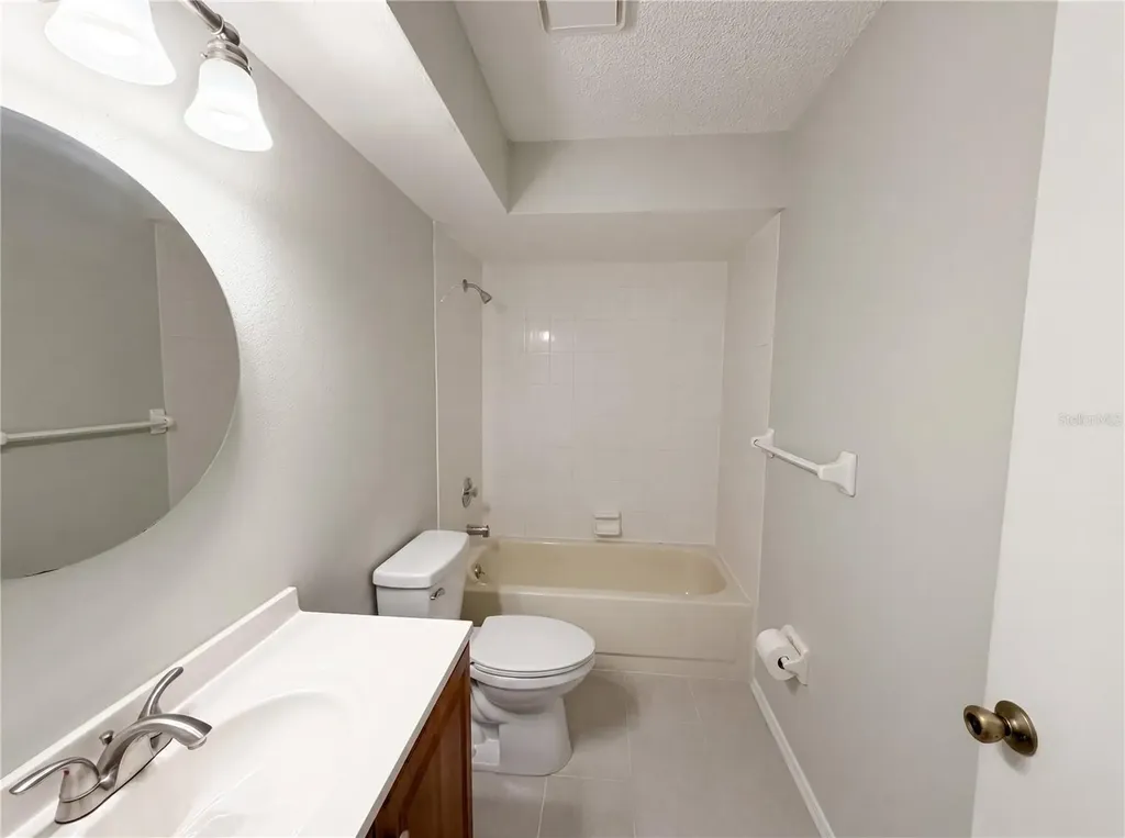 12620 Bay Hill Drive Grand Island FL 32735