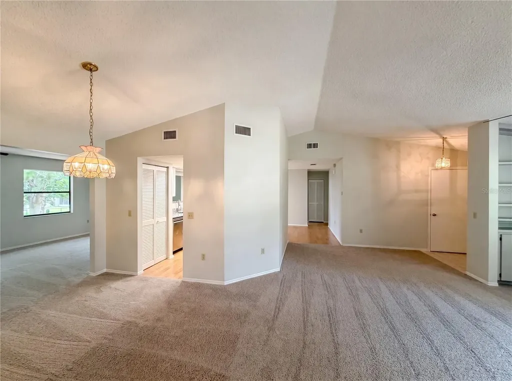 12620 Bay Hill Drive Grand Island FL 32735
