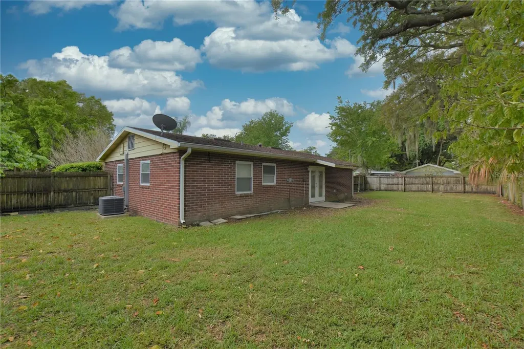 1424 Phyllis Street Lakeland FL 33803
