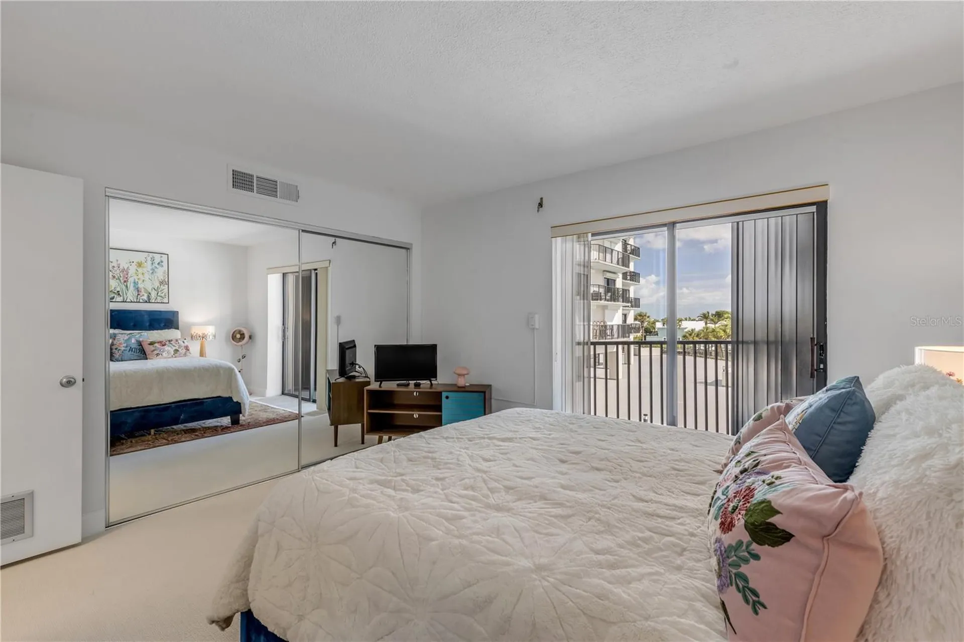 503 N Causeway New Smyrna Beach FL 32169
