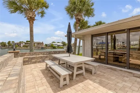 503 N Causeway New Smyrna Beach FL 32169