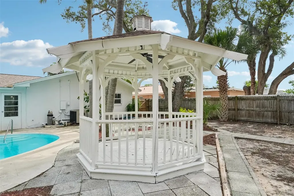 14580 110th Terrace Largo FL 33774
