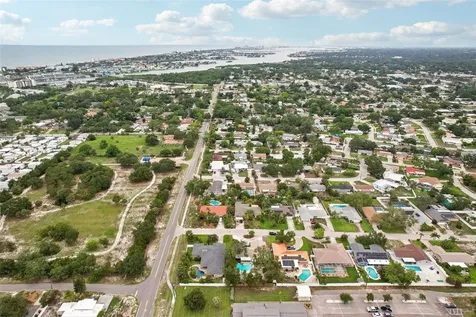 14580 110th Terrace Largo FL 33774