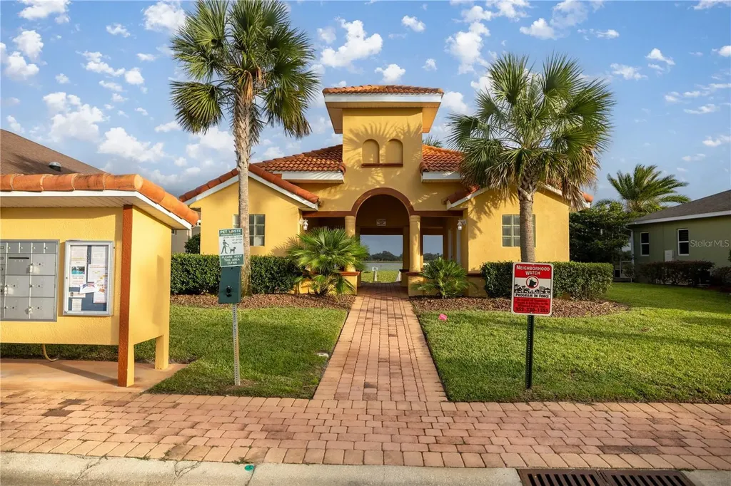 10367 Addison Shore Way Oxford FL 34484