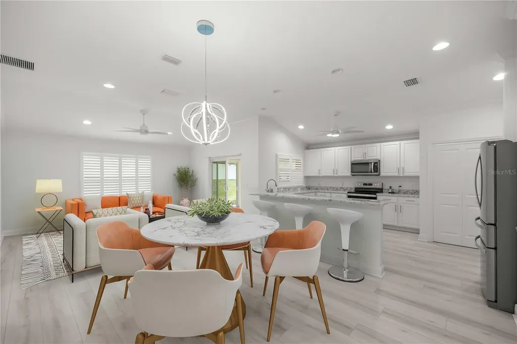 10367 Addison Shore Way Oxford FL 34484