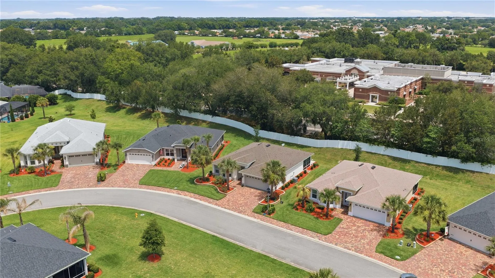 10367 Addison Shore Way Oxford FL 34484