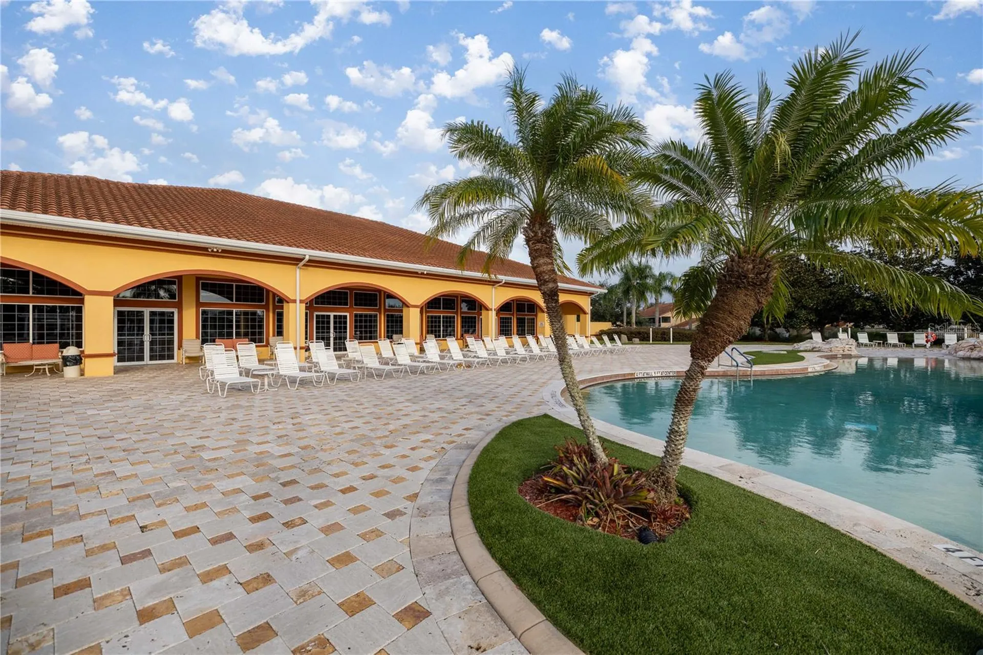 10367 Addison Shore Way Oxford FL 34484